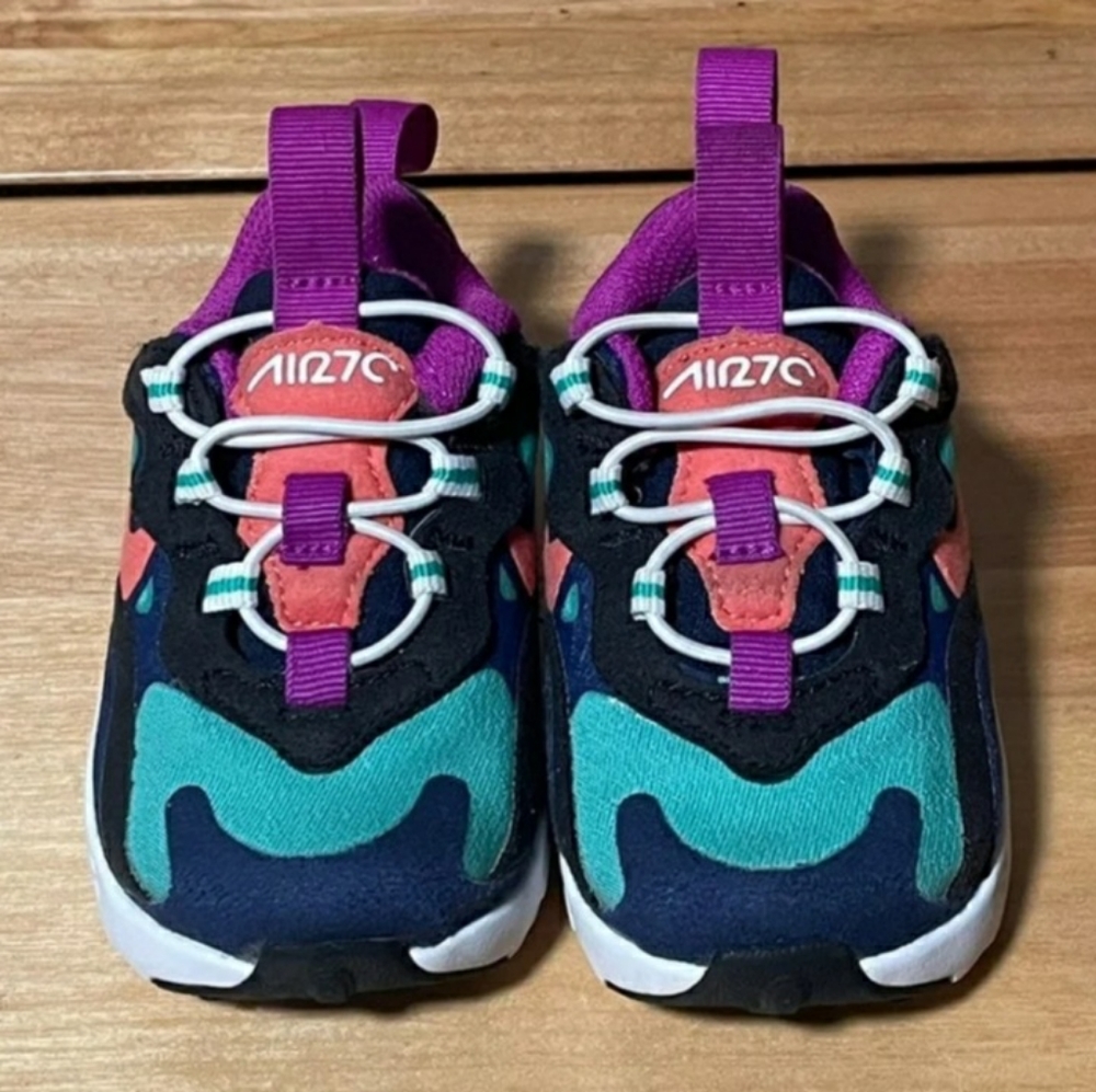 Nike sz 4 Toddler Shoes